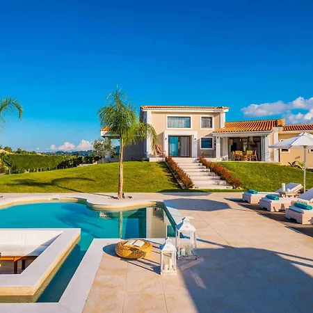 Villa Shangri-la *