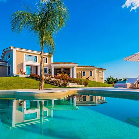 Shangri-la Villa Sarakinádhon