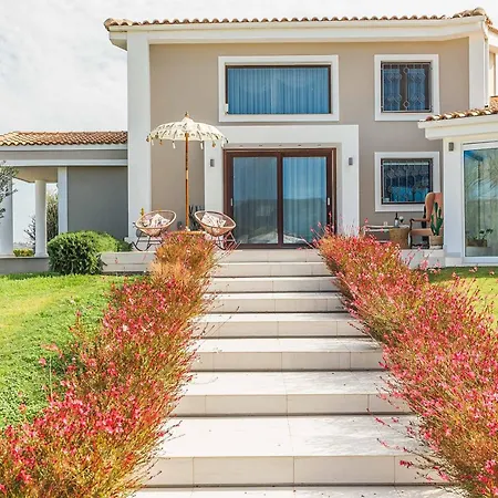 Shangri-la Villa